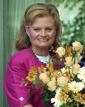 Wife: Hannelore Kohl 