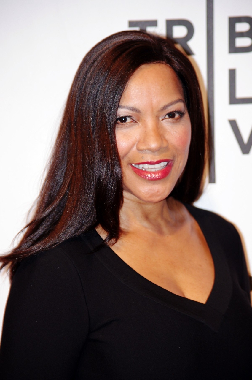 Spouse: Grace Hightower De Niro