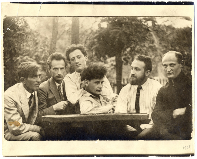 Gallery of Peretz Hirshbeyn