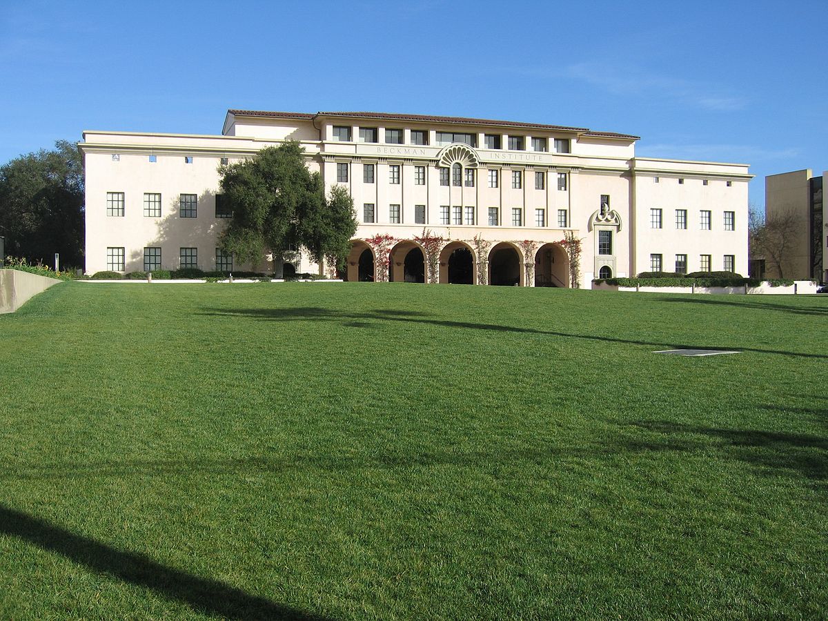 Education period of Michael Yarus in California Institute of Technology
