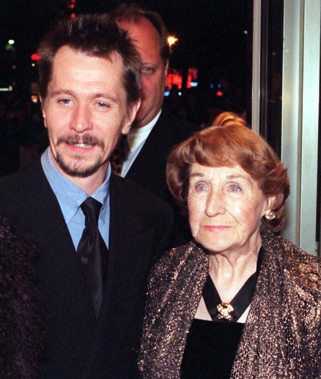 Mother: Kathleen Oldman