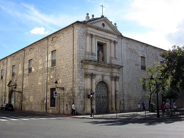Gallery of Lawrence Dame