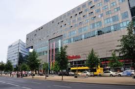 Education period of Tsitsi Dangarembga in German Film and television Academy