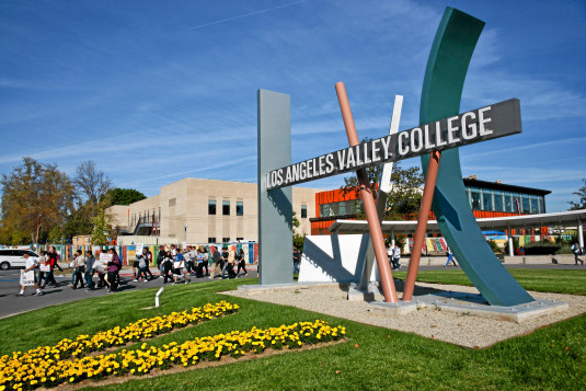 Gallery of Kenneth Devol