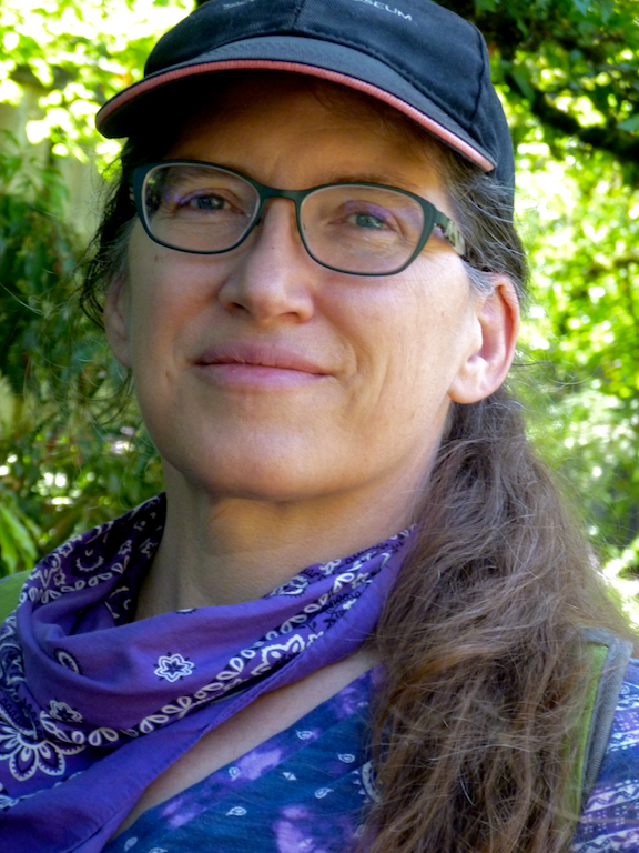 Sister: Maryann Kuchera