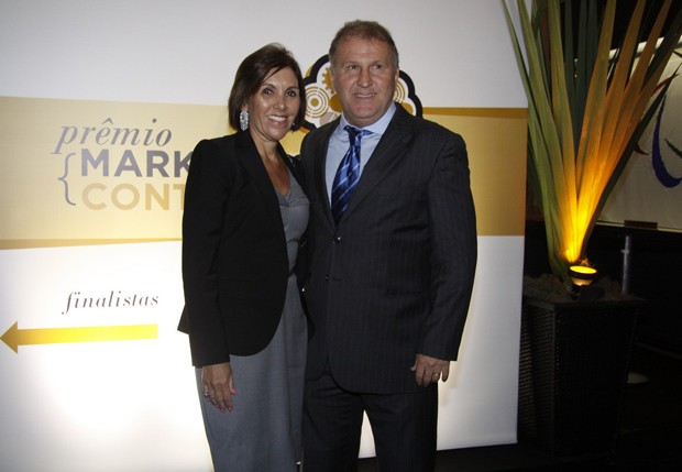 Spouse: Sandra Carvalho de Sá