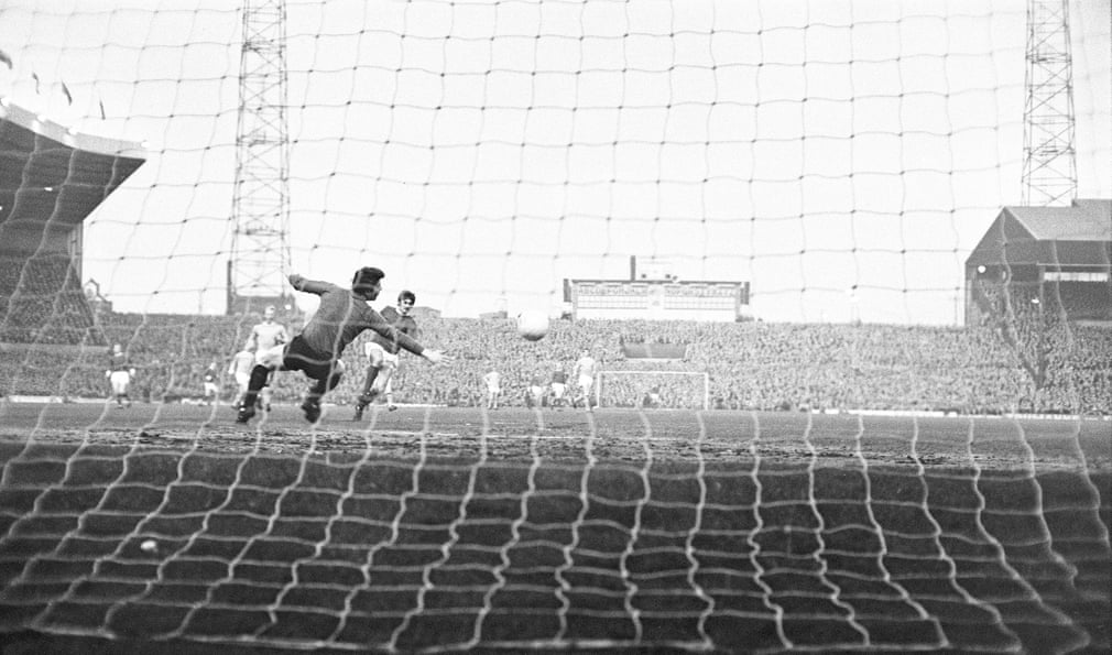 Gallery of George Best