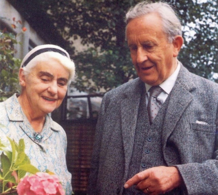 Spouse: Edith Mary Bratt
