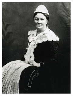 Mother: Mary Foley