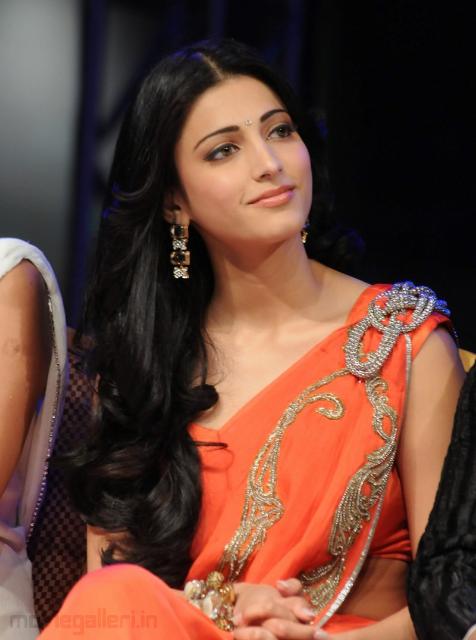 Doughter: Shruti Haasan