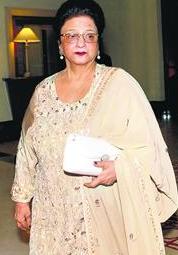 Wife: Nirmal Kapoor