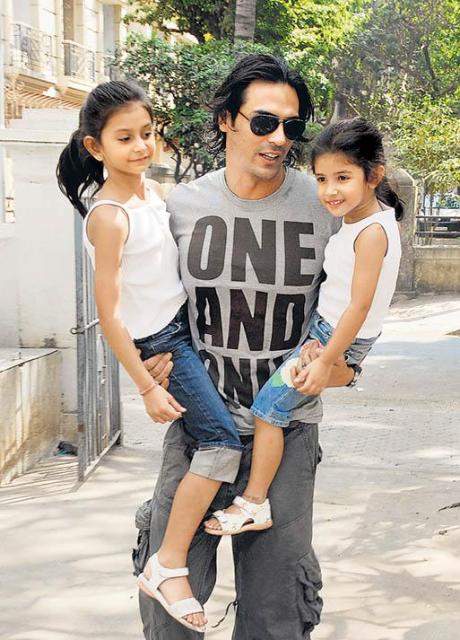 Daughter: Myra Rampal