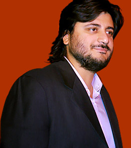 husband: Goldie Behl