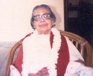 Wife: Lila Mazumdar Sengupta