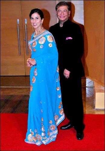 husband: Dilip De