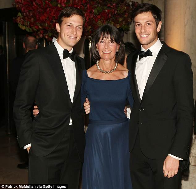Mother: Seryl Kushner