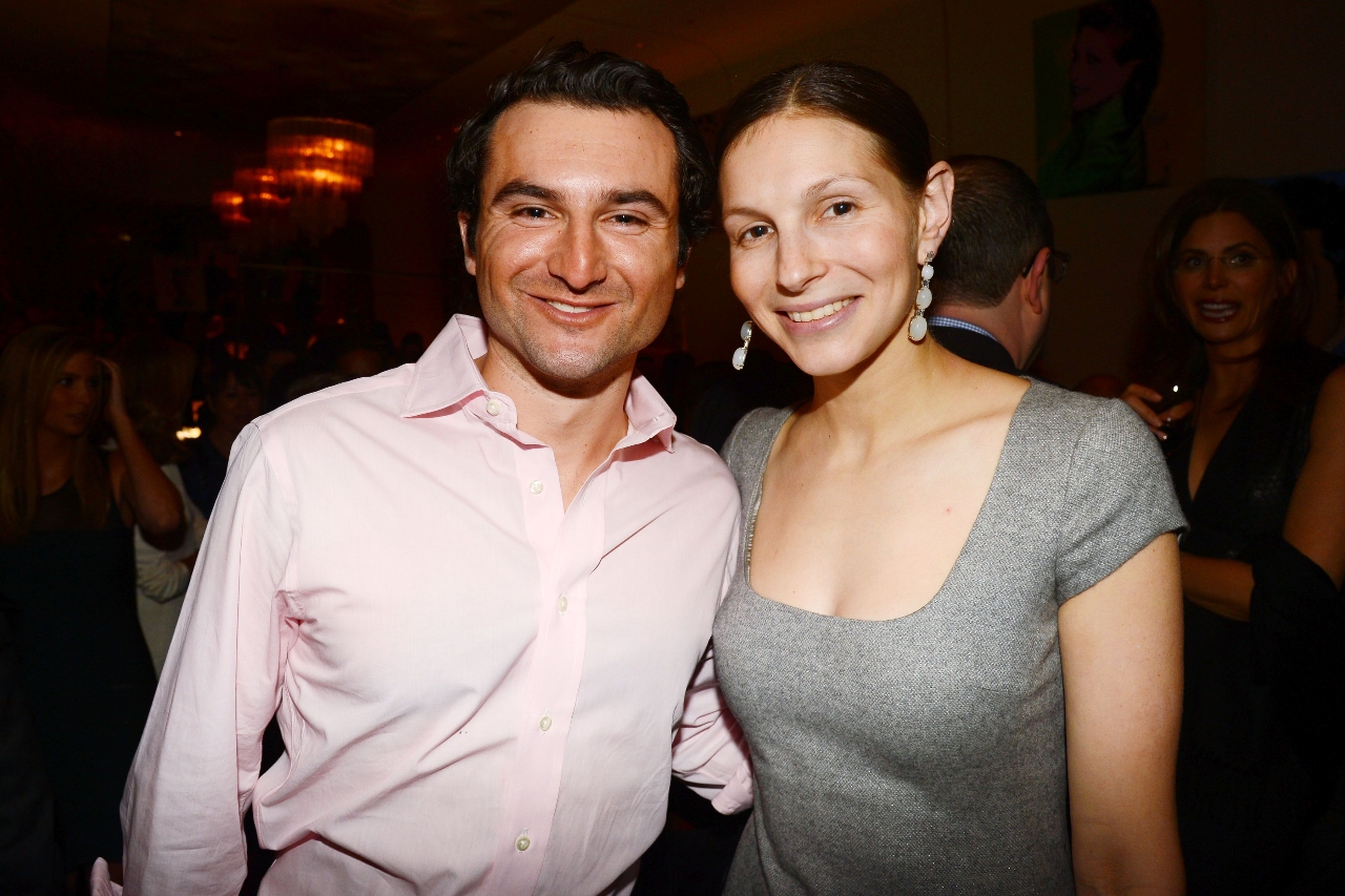 Sister: Nicole Kushner