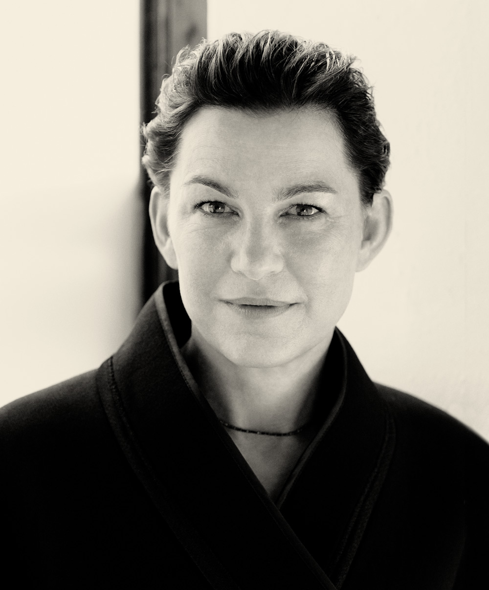 ex-wife: Elizabeth Peyton