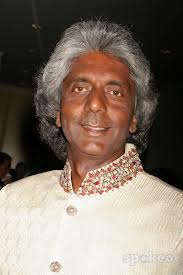 Brather: Anand Amritraj 