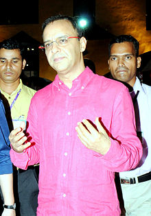 Cousin: Vidhu Vinod Chopra
