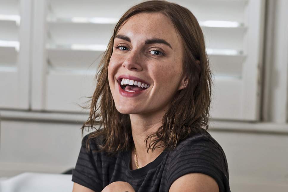 granddaughter : Phoebe Dahl
