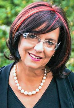 Sylvia McNicoll