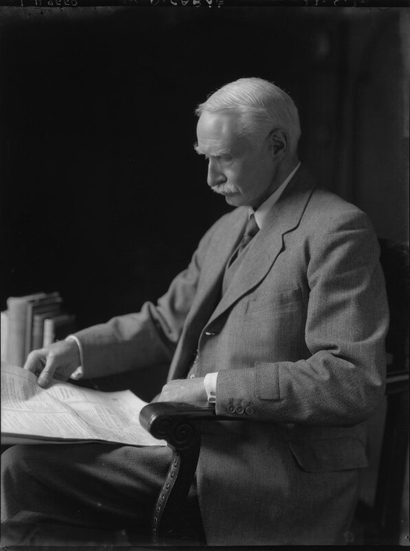mentor: William Douglas Caröe