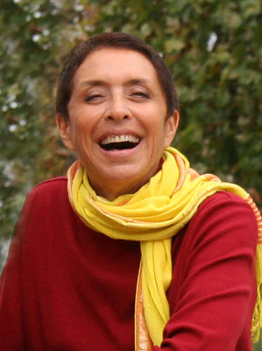 Davina Delor