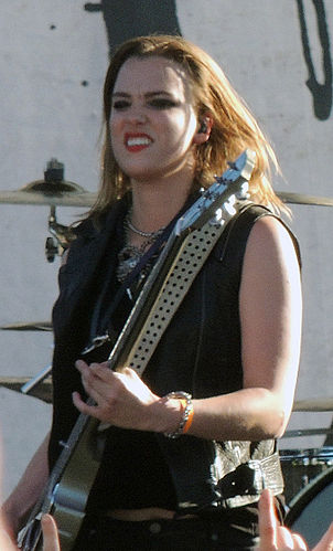 Lzzy Hale
