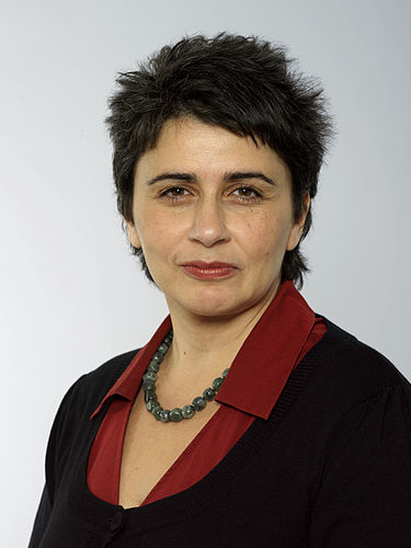 Esabelle Dingizian