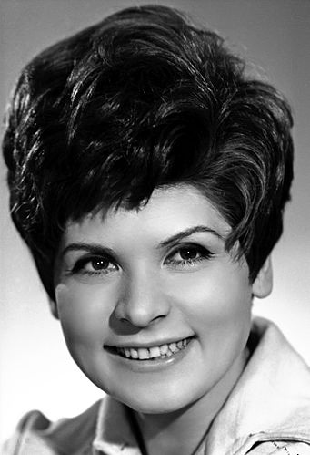 Eszter Tamasi