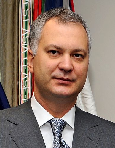 Dragan Sutanovac