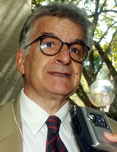 Ennio Candotti