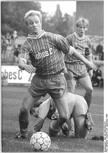 Dieter Kuhn