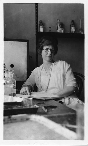 Elizabeth Bright