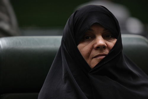 Effat Shariati