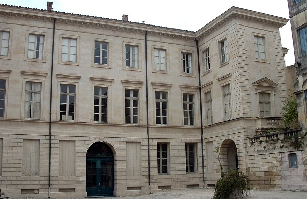 Gallery of Claude Viallat