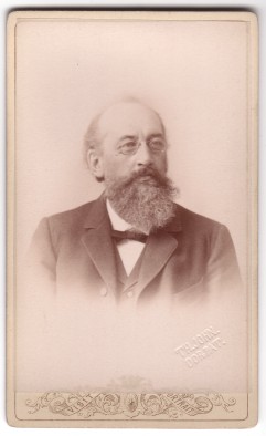 Edmund Russow