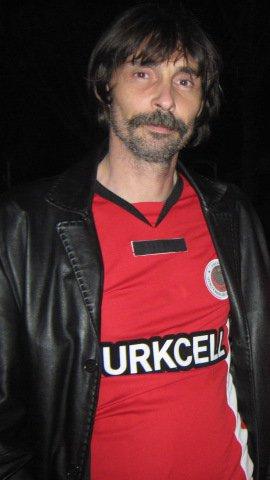 Erdal Besikcioglu