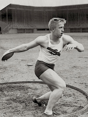 Desmond Koch