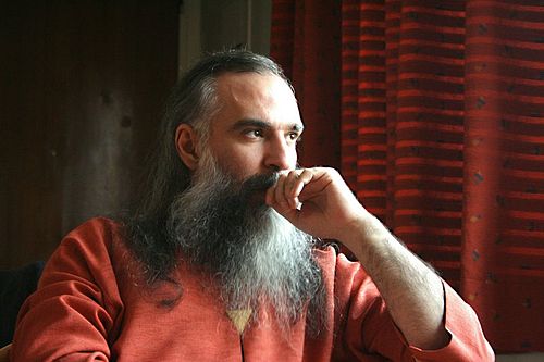 Davood Azad