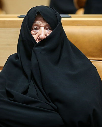 Effat Marashi