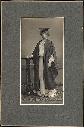 Elsie Dalyell