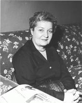 Dora Maxwell