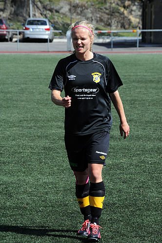 Elin Bak