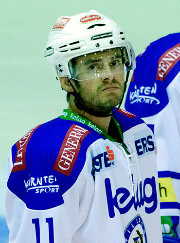 Derek Ryan