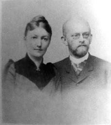 Wife: Kathe Jerosch