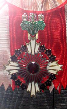 Grand Cordon of the Order of the Paulownia Flowers