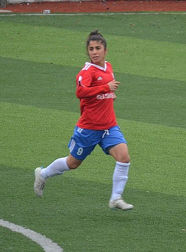 Emine Gumus