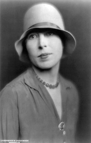 Dorothy Detzer